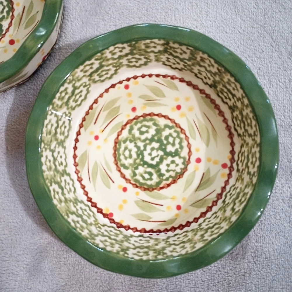Temptations By Tara Oven To Table Old World Green Mini Pie Baker